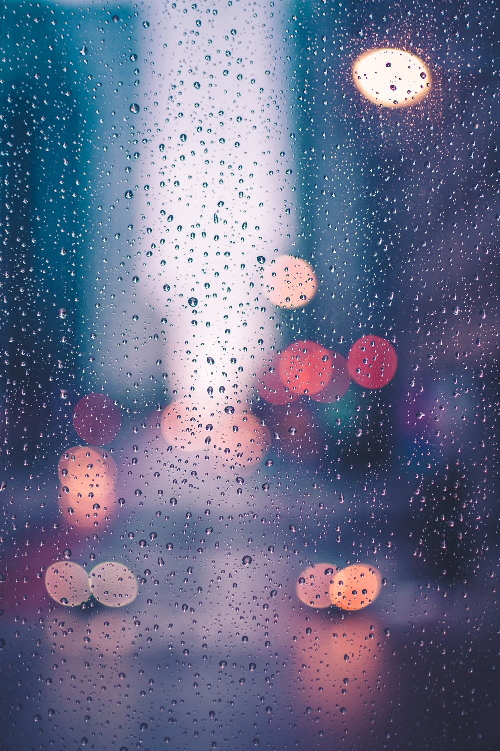 gouttes de pluie sur une vitre